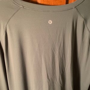 Lululemon Green Long Sleeve Top